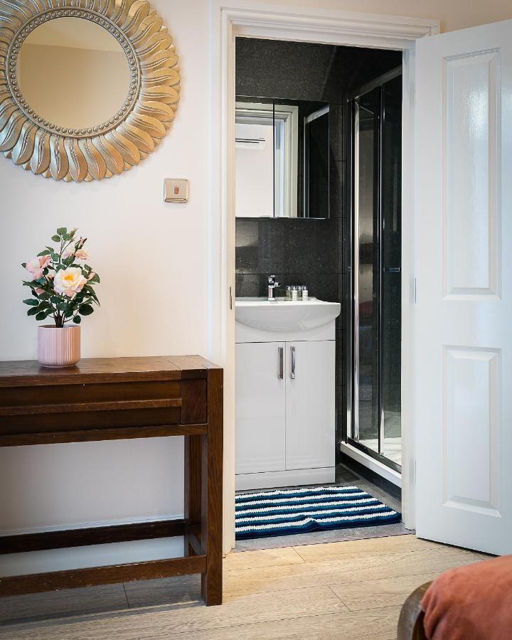 Cromwell Road Apartments Лондон Екстериор снимка